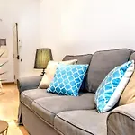 La Rambla Spacious 3br Monthly - Parsifal Apartmán *