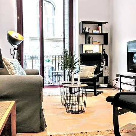 Apartmán La Rambla Spacious 3br Monthly - Parsifal *