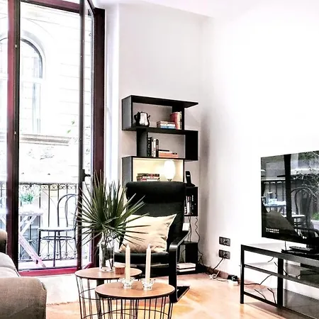 La Rambla Spacious 3br Monthly - Parsifal Apartamento Barcelona