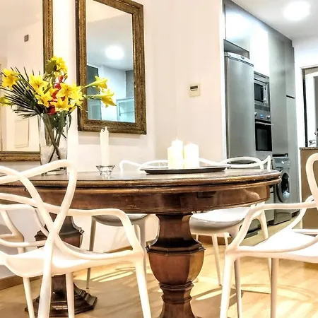 La Rambla Spacious 3br Monthly - Parsifal Apartmán Barcelona